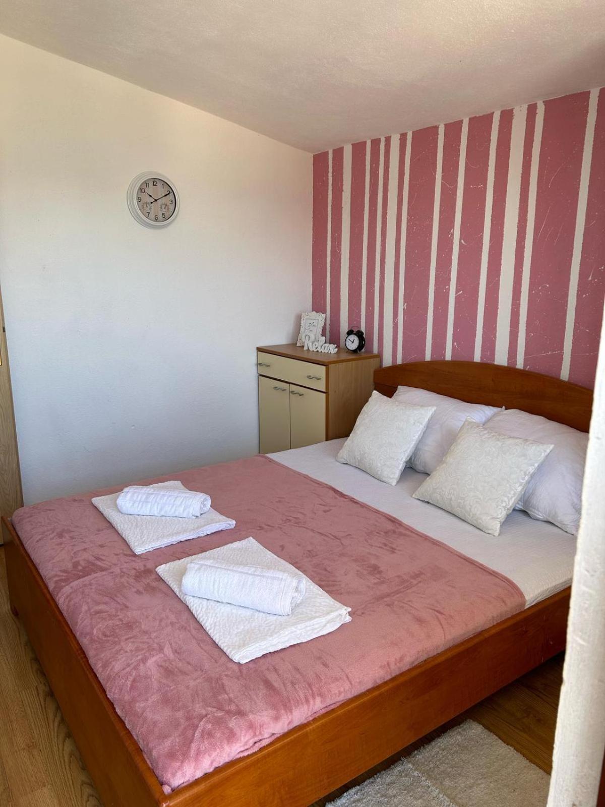 Apartment Aralo - Veraja Драче Екстер'єр фото